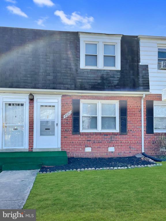 Building Photo - 2607 Colebrooke Dr
