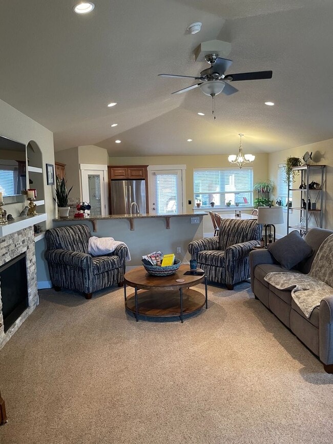 Building Photo - Beautiful 4 Bed 3 Bath House in Northeast Fort Collins!