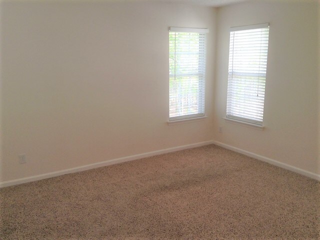 Building Photo - 5323 Crisfield Rd