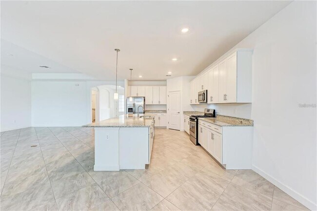 Building Photo - 16464 Whale Grey Pl