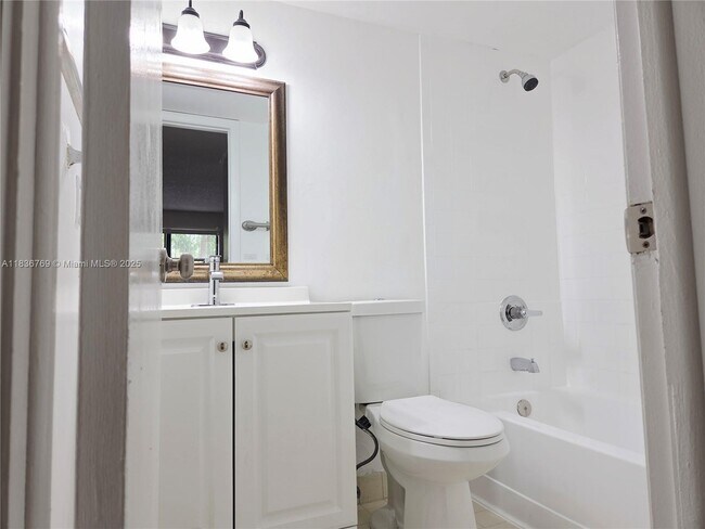 Building Photo - 15640 SW 80th St