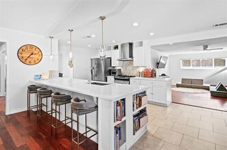 Building Photo - 3707 Pallos Verdas Dr