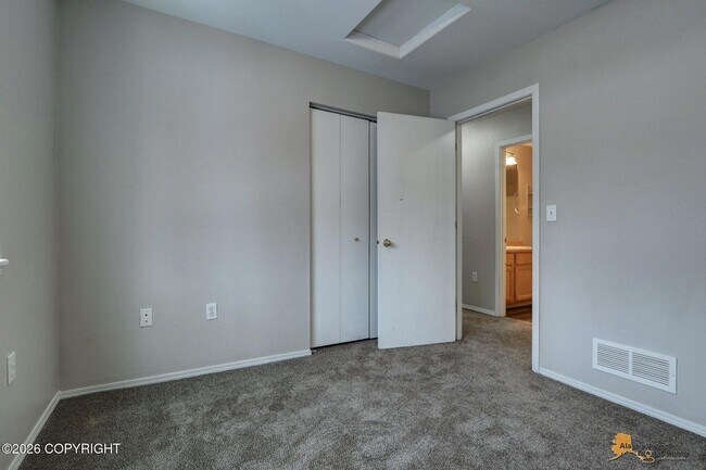Building Photo - 16608 Mercy Dr
