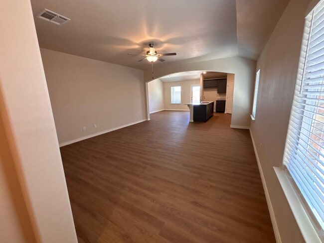 Building Photo - Spacious 4-Bedroom New Build by Silver Leaf Homes