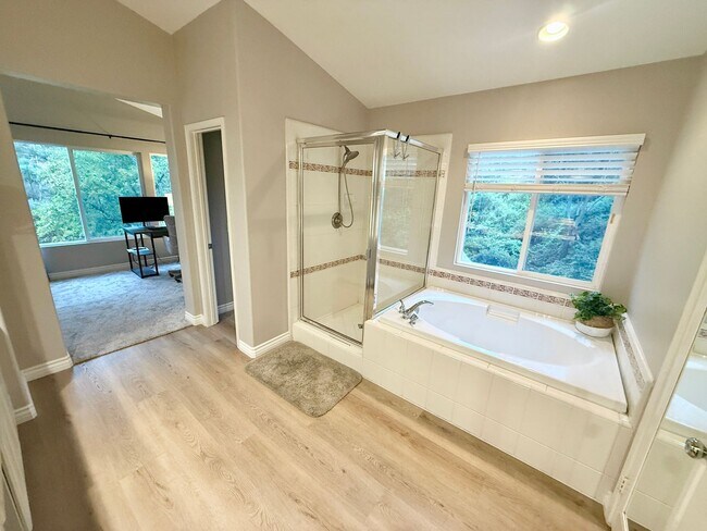 Building Photo - Spacious 4-Bedroom Home with Solar and Luxury Amenities in Northpark!