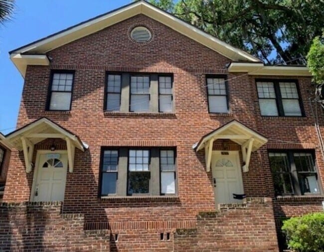 Primary Photo - 2839 St Johns Ave