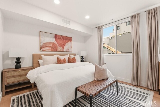 Building Photo - 1222 S Westgate Ave