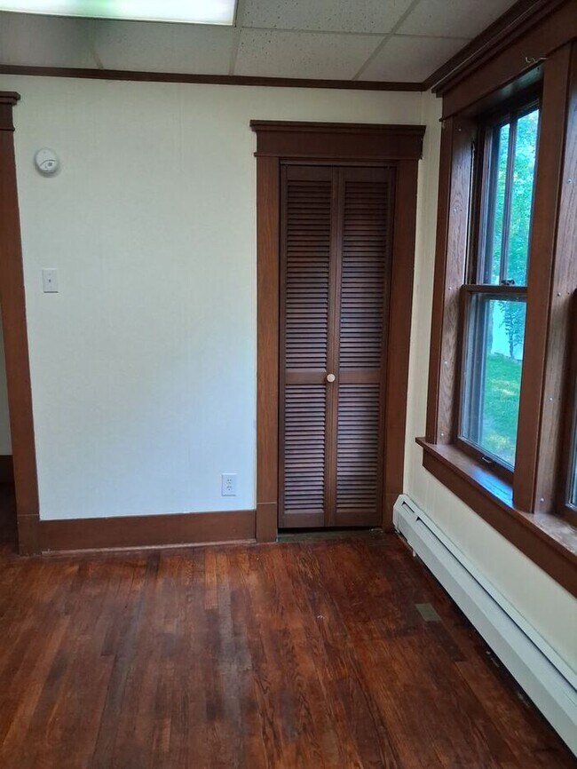 Building Photo - 4 bedroom home in Galien, MI