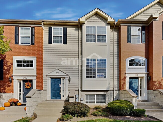 Primary Photo - 209 Comstock Dr