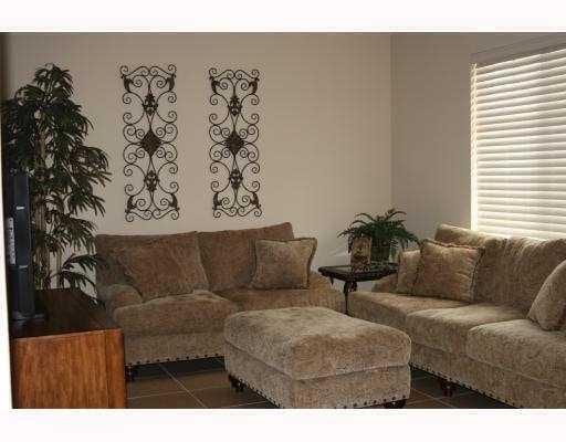 Building Photo - 3803 NW 5th Terrace