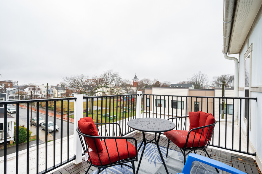 Building Photo - 1216 McDonough St