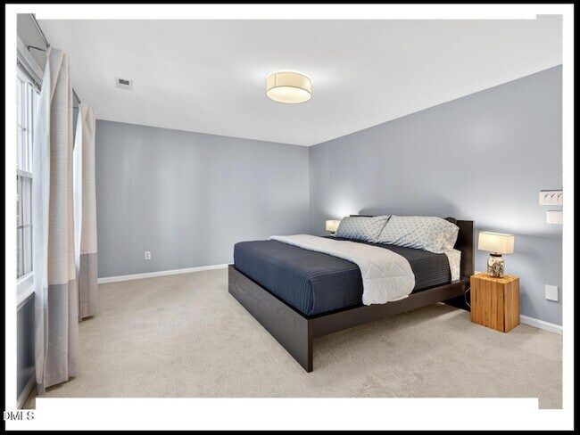 Building Photo - 5207 Tahoe Dr