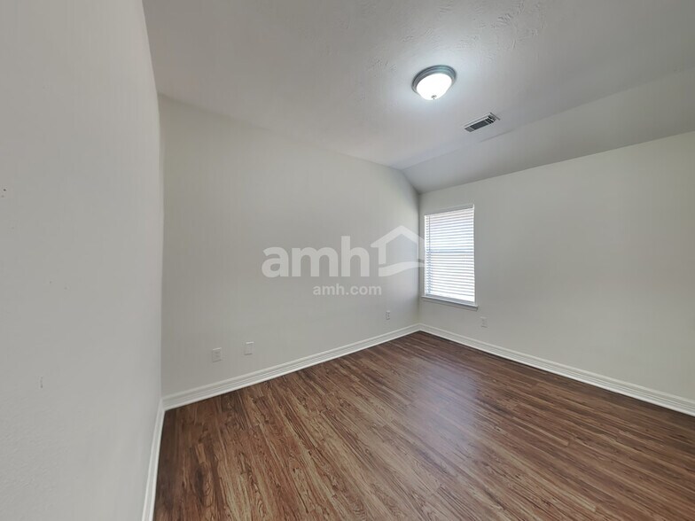 Building Photo - 12038 Lucky Meadow Dr