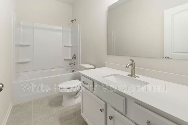 Building Photo - 3209 Glenn Hope Way