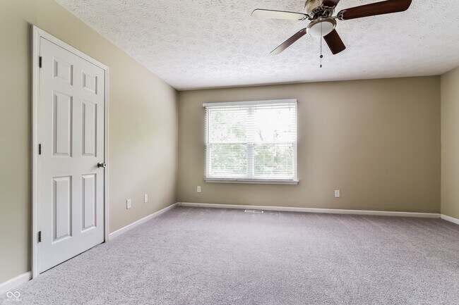 Building Photo - 12218 Van Spronsen Ct