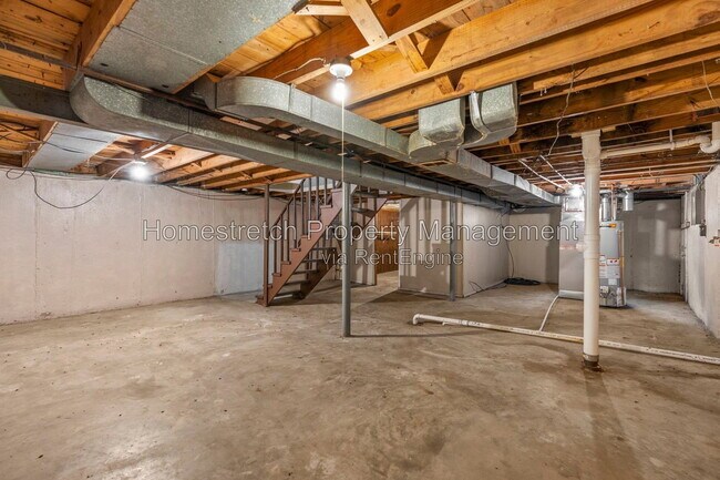 Building Photo - 8253 Frost Ave