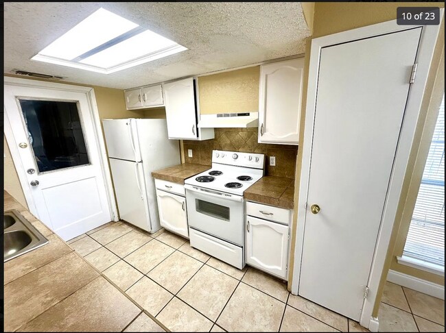 Building Photo - 3119 Meadow Pass