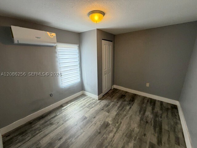 Building Photo - 1361 NW 68th Terrace