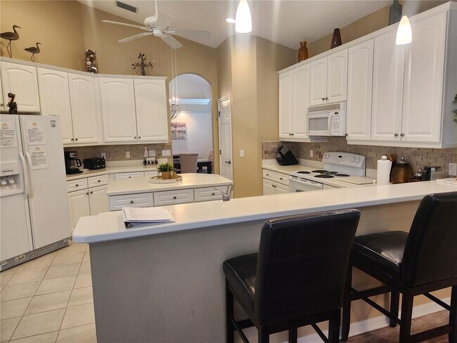 Building Photo - 6496 Rookery Cir
