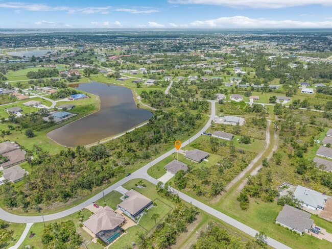 Building Photo - Modern Living in Deep Creek – 2020 Built 3BR Half-Duplex