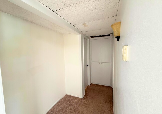 Building Photo - 6416 Friars Rd