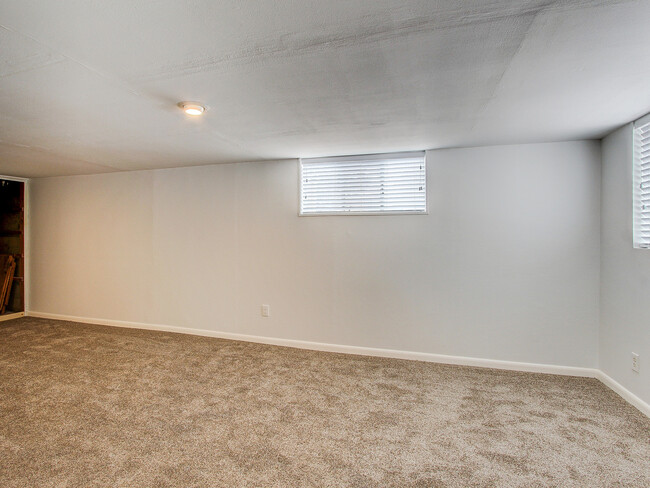 Building Photo - Newly Remodeled Home in Wheat Ridge