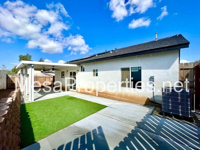 Building Photo - 10152 Cook Ave