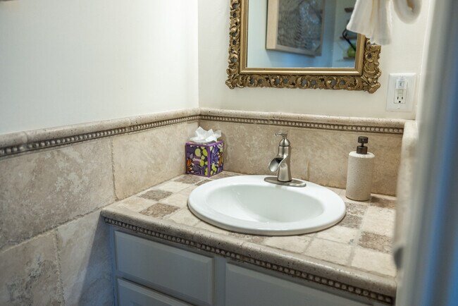 Building Photo - 10098 Wasatch Blvd