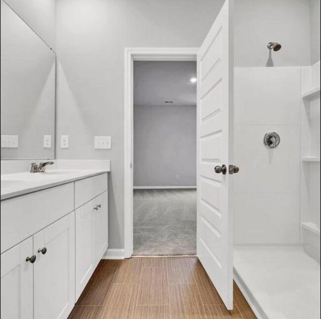 Building Photo - 583 Harrison Mill St