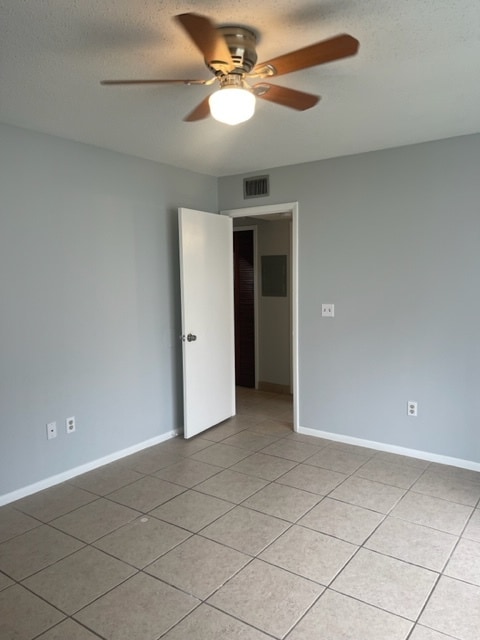 Building Photo - 12228 Fox Hound Ln