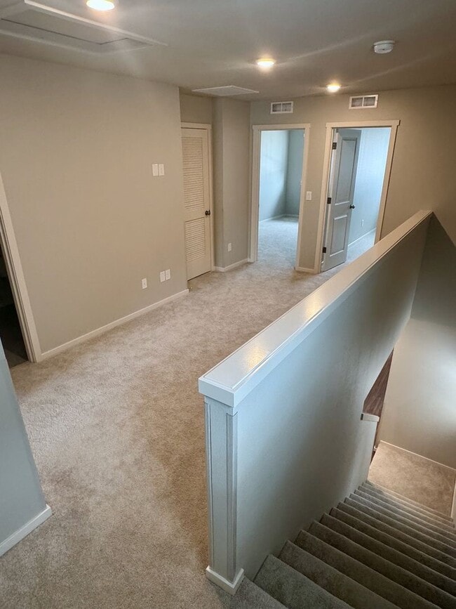 Building Photo - 2388 Sawtelle Dr