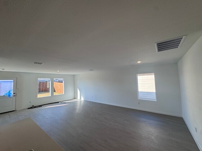 Building Photo - 5900 Crystal Water Wy