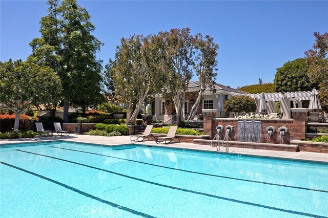 Building Photo - 19 Brigadier