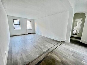 Building Photo - 1 bedroom in BRONX NY 10456