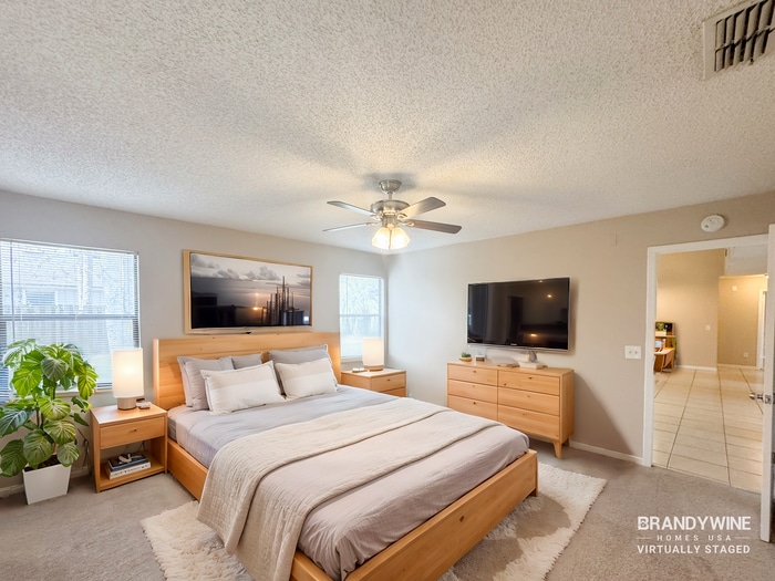 Building Photo - 8236 Weybridge Dr