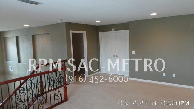 Building Photo - 430 Aviator Cir