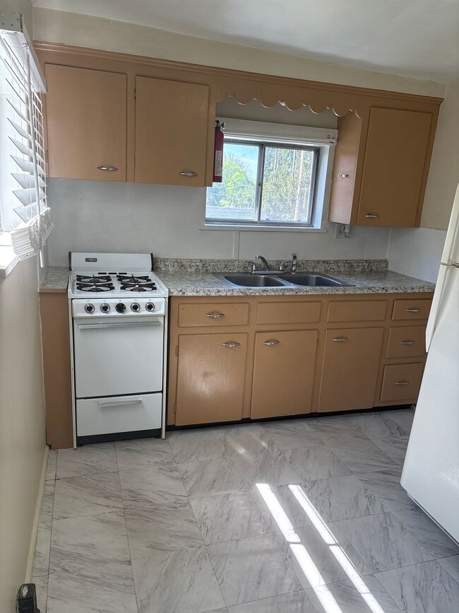 Building Photo - Cozy 1 Bedroom in Dallastown