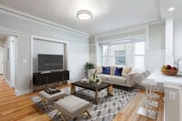 Building Photo - 1369 Hyde