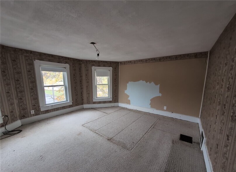 Building Photo - 113 Hopwood Fairchance Rd