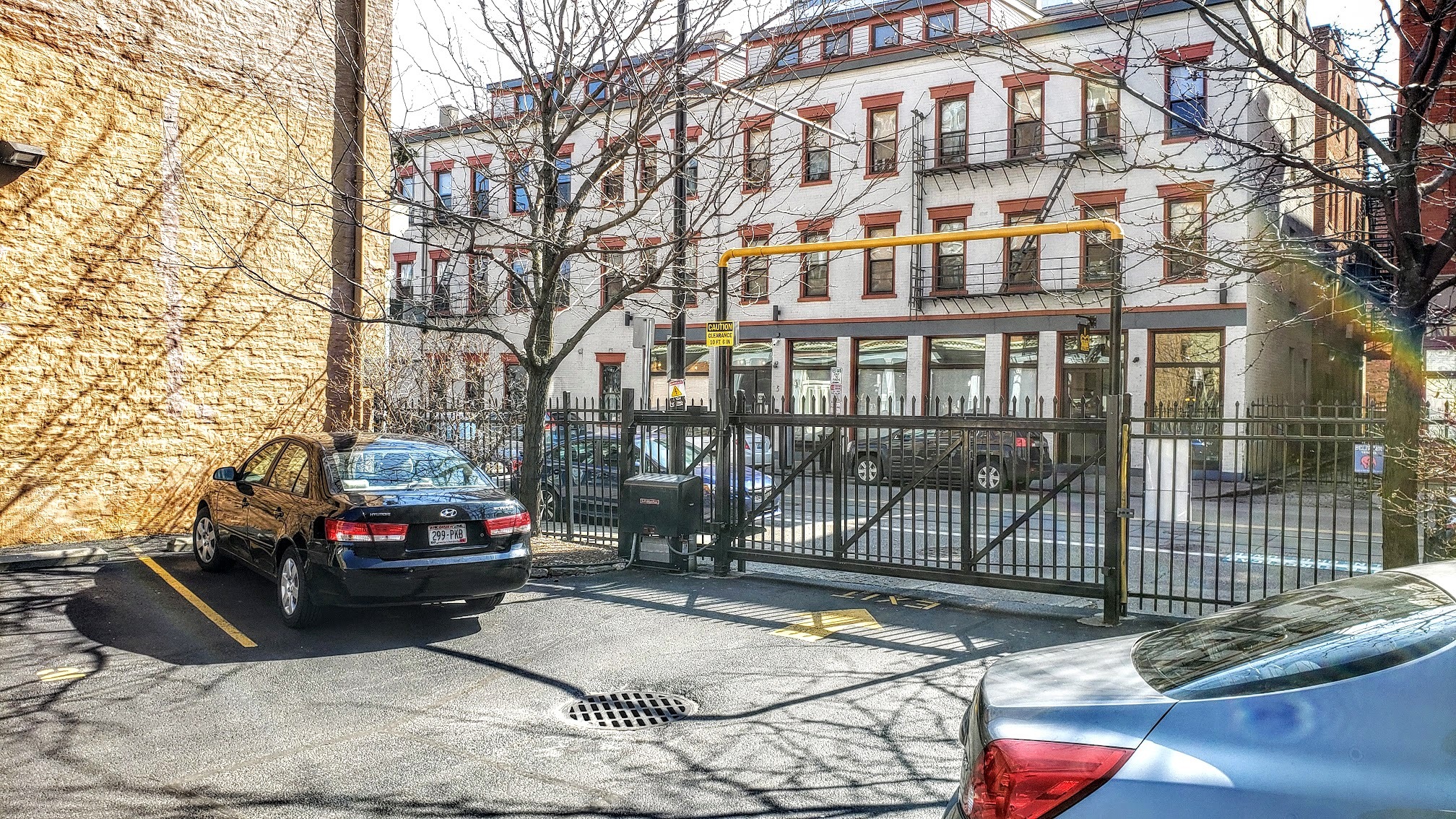 Building Photo - 1207 Vine St