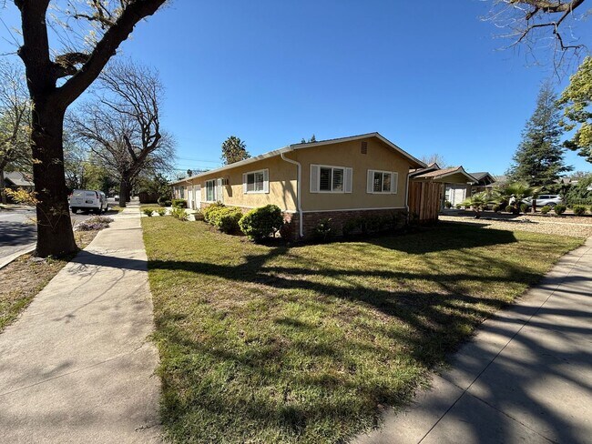 Building Photo - Two-bedroom with one car attached garage!