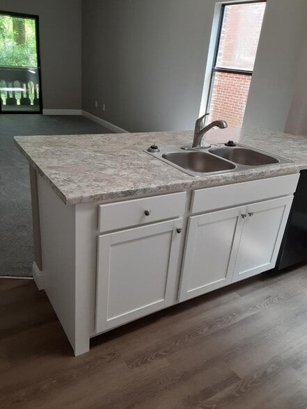 Primary Photo - 46 Campbell Dr