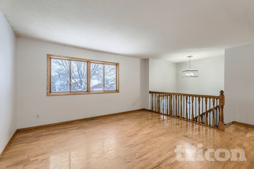 Building Photo - 5627 Lannon Ave NE