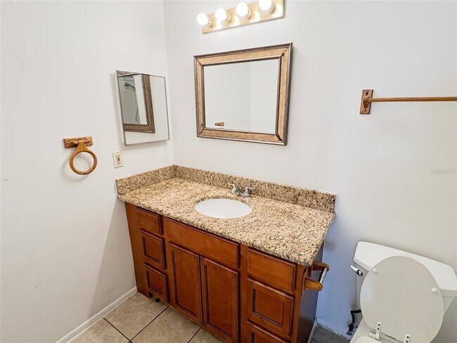 Building Photo - 2548 Grassy Point Dr
