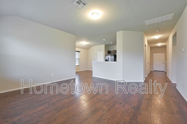 Building Photo - 9708 High Noon Rd