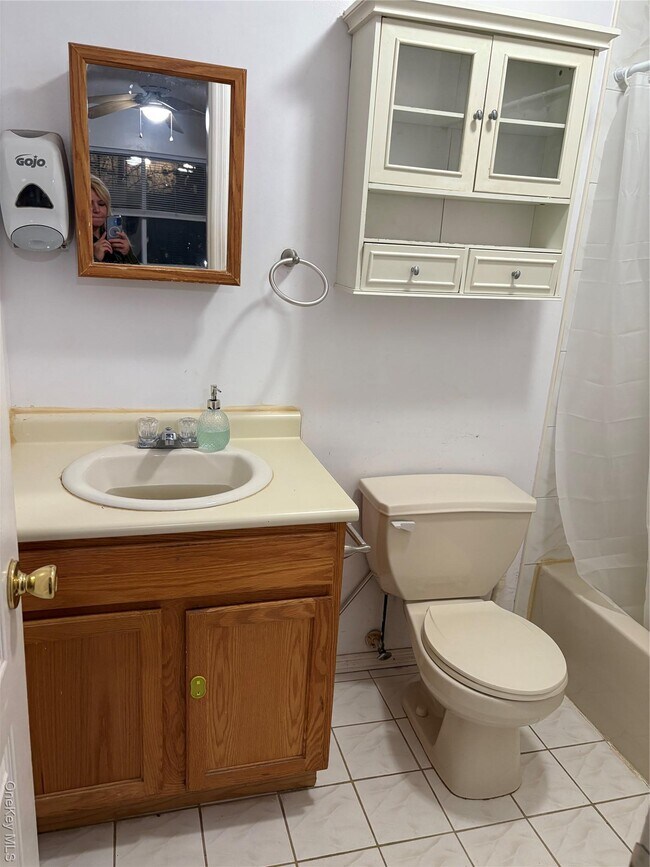 Building Photo - 10-55 Beach 22nd St