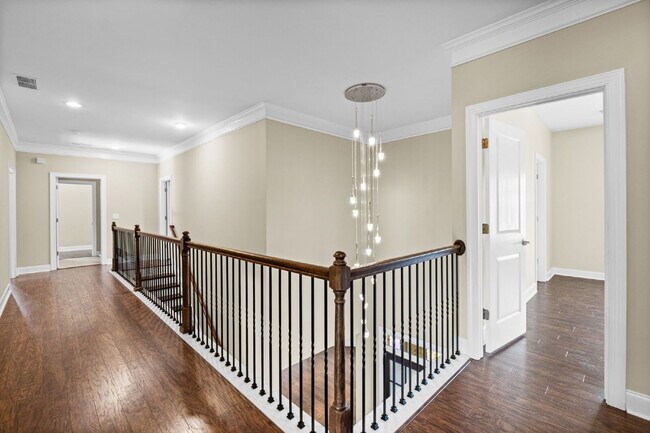 Building Photo - 4505 Summersweet Dr