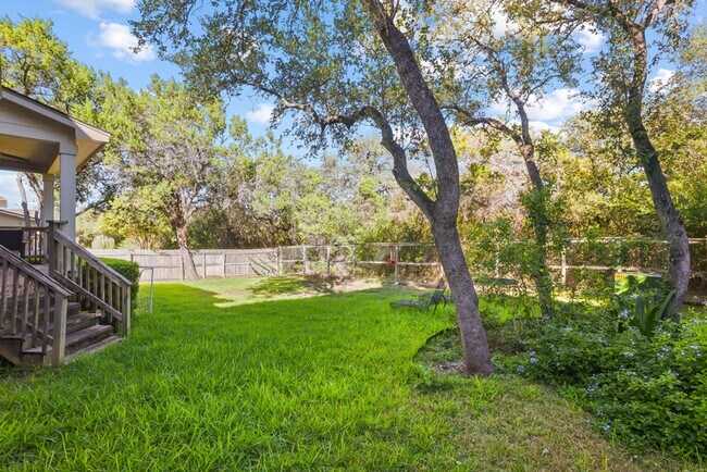 Building Photo - 4 Bedroom/3.5 Bath Rogers Ranch Subdivision