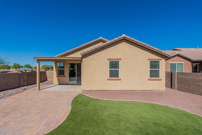 Building Photo - Gladden Farms Home