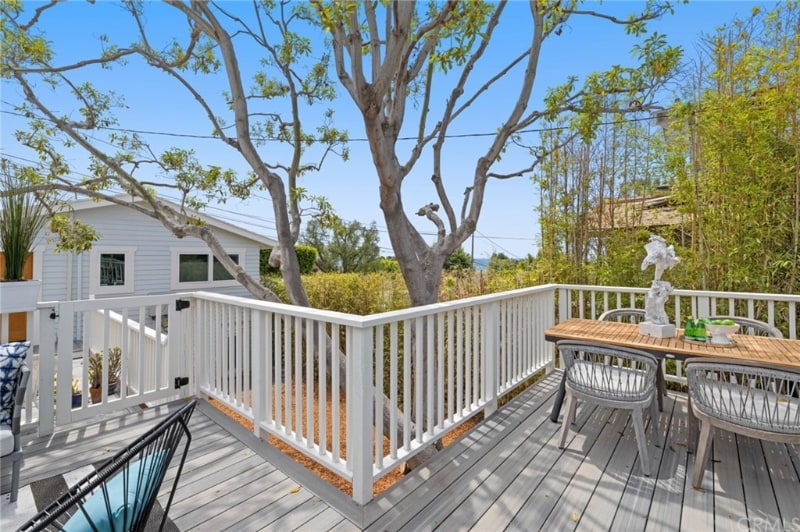 Building Photo - 489 Jasmine St